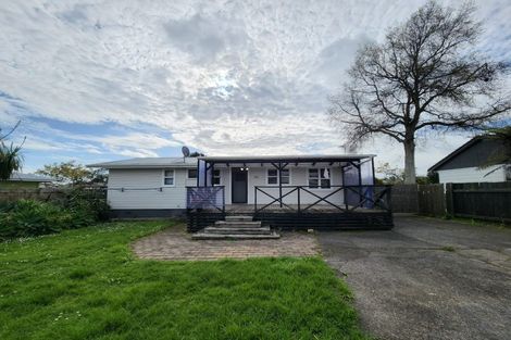 Photo of property in 12 Cargill Street, Papakura, 2110