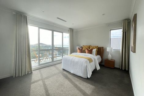 Photo of property in 20 Bearing Parade, Long Bay, Auckland, 0630