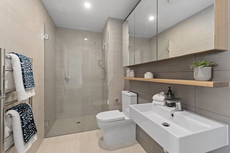 Photo of property in 106/8a Lake Pupuke Drive, Takapuna, Auckland, 0622