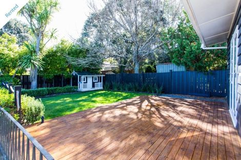 Photo of property in 46 Woodstock Road, Forrest Hill, Auckland, 0620