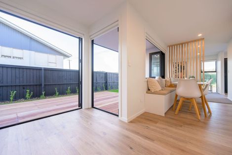 Photo of property in 164a Marine Parade, New Brighton, Christchurch, 8083