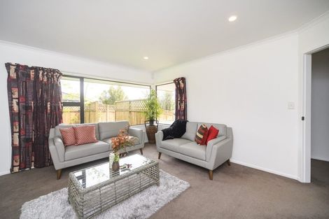 Photo of property in 9 Alpine Grove, Kelvin Grove, Palmerston North, 4414