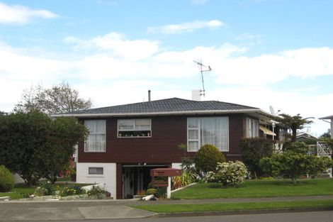 Photo of property in 36 Kennedy Drive, Levin, 5510