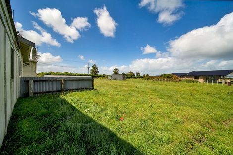 Photo of property in 357 Ketemarae Road, Hawera, 4675