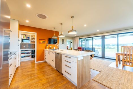 Photo of property in 25 Bradfield Road, Weston, Oamaru, 9491