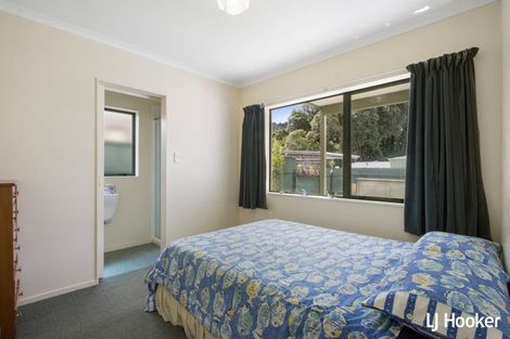 Photo of property in 42 Ocean View Road, Waihi Beach, 3611