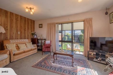 Photo of property in 15 Westmoreland Place, Cromwell, 9310