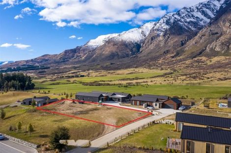 Photo of property in 16 Double Cone Road, Jacks Point, Queenstown, 9371