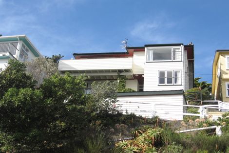 Photo of property in 153 Townsend Road, Miramar, Wellington, 6022