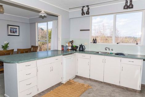 Photo of property in 84 Guy Street, Dannevirke, 4930