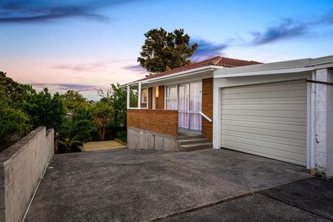 Photo of property in 23 Jenelin Road, Glendene, Auckland, 0602