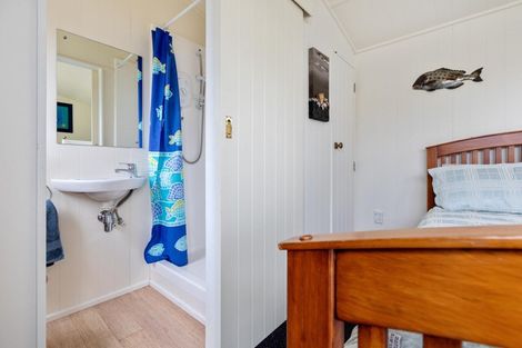 Photo of property in 14 Tamarisk Drive, Riversdale Beach, Masterton, 5872