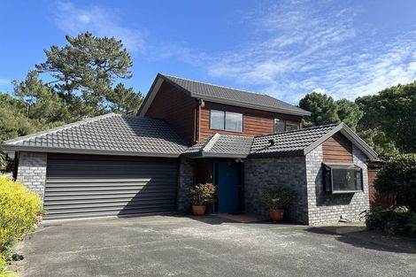 Photo of property in 1/15 Mandica Place, Sunnynook, Auckland, 0632