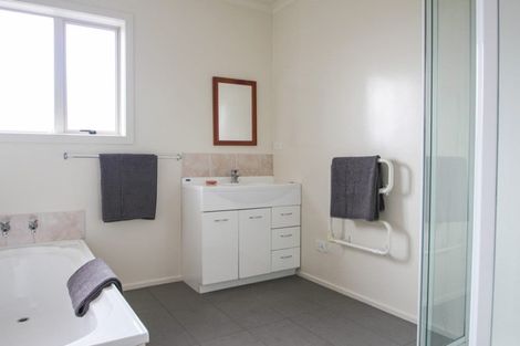 Photo of property in 12 Doon Street, Oamaru North, Oamaru, 9400