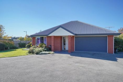 Photo of property in 2e Hilton Drive, Amberley, 7410