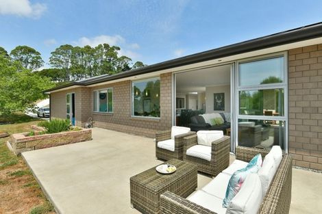 Photo of property in 927 Haruru Road, Wainui, Kaukapakapa, 0873