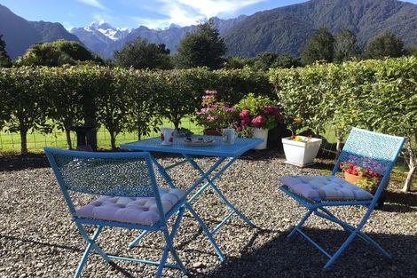 Photo of property in 2 Williams Drive, Fox Glacier, 7886