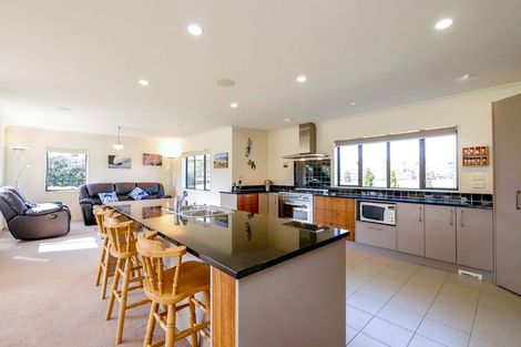 Photo of property in 38 Whiteways Drive, Dairy Flat, Albany, 0792
