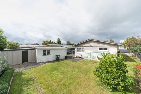 Photo of property in 10 Hartley Place, Awapuni, Palmerston North, 4412