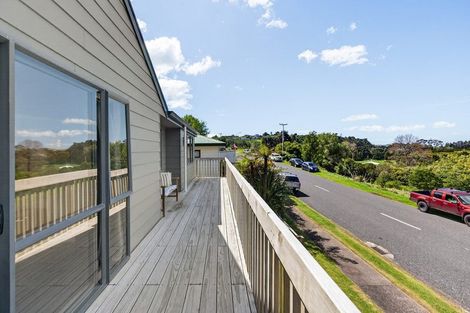 Photo of property in 6a Ranginui Road, Welcome Bay, Tauranga, 3112