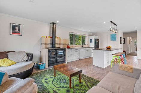 Photo of property in 6 Tavinor Road, Otaika, Whangarei, 0170