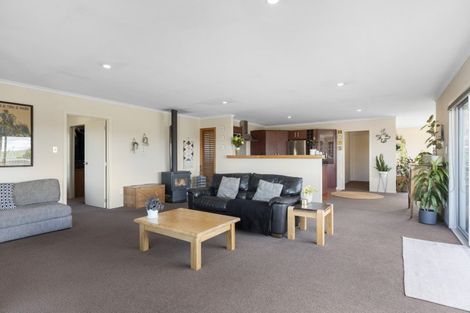 Photo of property in 4 Silich Street, Acacia Bay, Taupo, 3330