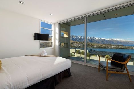 Photo of property in 74 Panorama Terrace, Queenstown, 9300