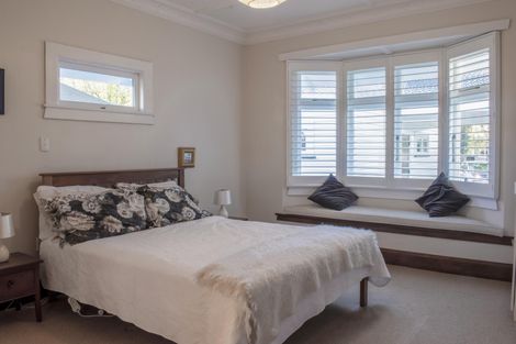 Photo of property in 44 Manapouri Crescent, Hokowhitu, Palmerston North, 4410