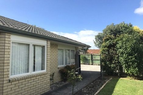 Photo of property in 72 Milson Drive, Papakura, 2110