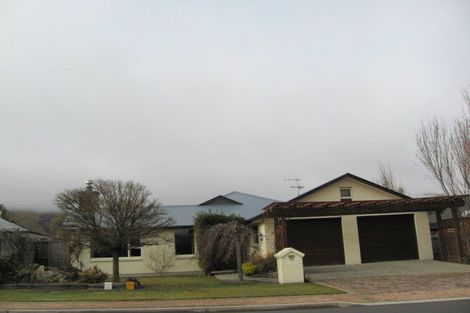 Photo of property in 25 Copper Beech Avenue, Frankton, Queenstown, 9300