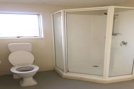 Photo of property in 11 Epping Road, Henderson, Auckland, 0610