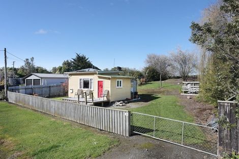 Photo of property in 319 Makirikiri Road, Crofton, Marton, 4787