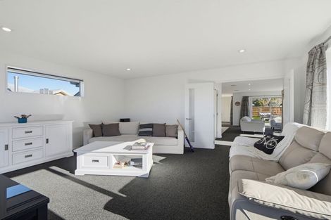 Photo of property in 25 Gilchrist Place, Kaiapoi, 7630