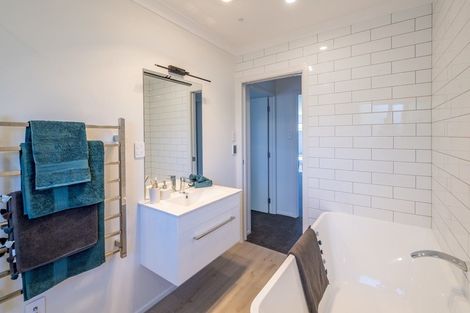 Photo of property in 144b Winchester Street, Levin, 5510