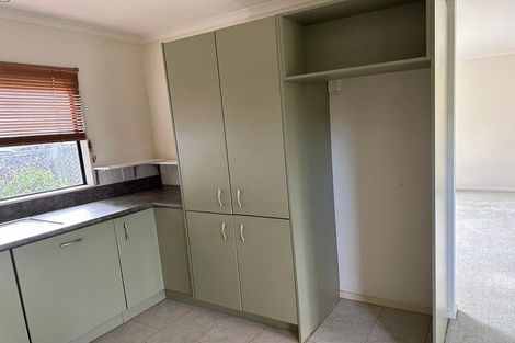 Photo of property in 14a Mexted Terrace, Tawa, Wellington, 5028