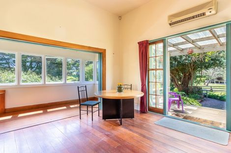 Photo of property in 191 Swamp Road, Te Horo, Otaki, 5581