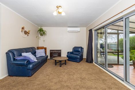 Photo of property in 39 Queen Street, Pareora, 7912