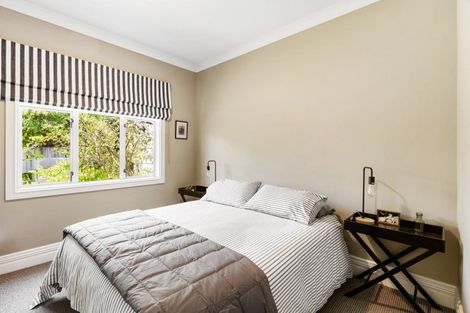 Photo of property in 15 Ross Place, Greenmeadows, Napier, 4112