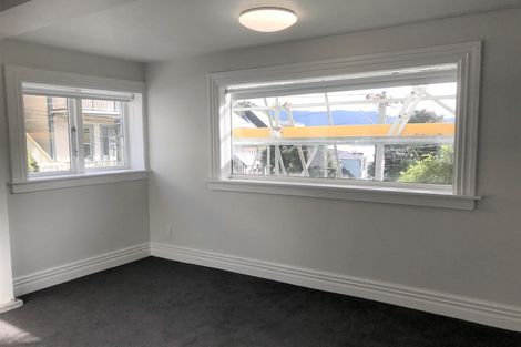 Photo of property in 2 Telford Terrace, Oriental Bay, Wellington, 6011