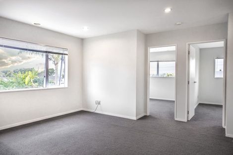 Photo of property in 140s Hepburn Road, Glendene, Auckland, 0602