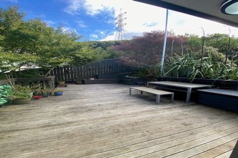 Photo of property in 81 Downing Street, Crofton Downs, Wellington, 6035