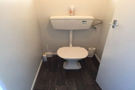 Photo of property in 11 Ribblesdale Road, Henderson, Auckland, 0612