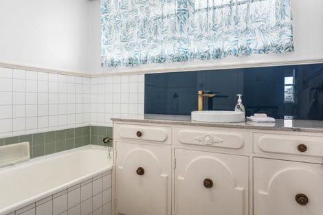 Photo of property in 1 Ada Vale, Whakatane, 3120