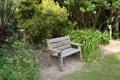 Photo of property in 24 Best Road, Te Horo, Otaki, 5582