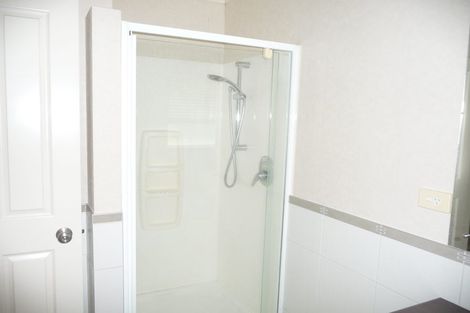 Photo of property in 6 Pennygale Close, Flat Bush, Auckland, 2016