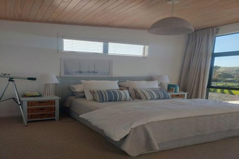 Photo of property in 4b Shoal Beach Road, Aramoana, Omakere, 4271