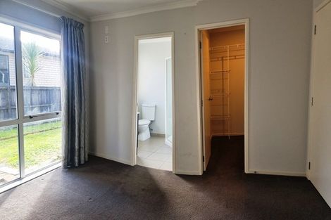 Photo of property in 128 Glendhu Road, Bayview, Auckland, 0629