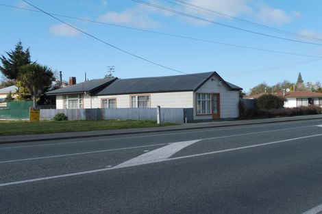 Photo of property in 2 Richard Street, Winchester, 7985