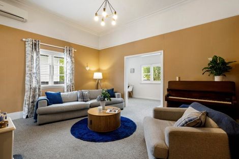 Photo of property in 13 Saint Winifreds Avenue, Hamilton East, Hamilton, 3216