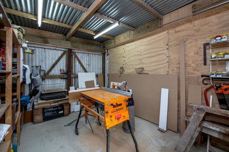 Photo of property in 71 Underhill Road, Featherston, 5710